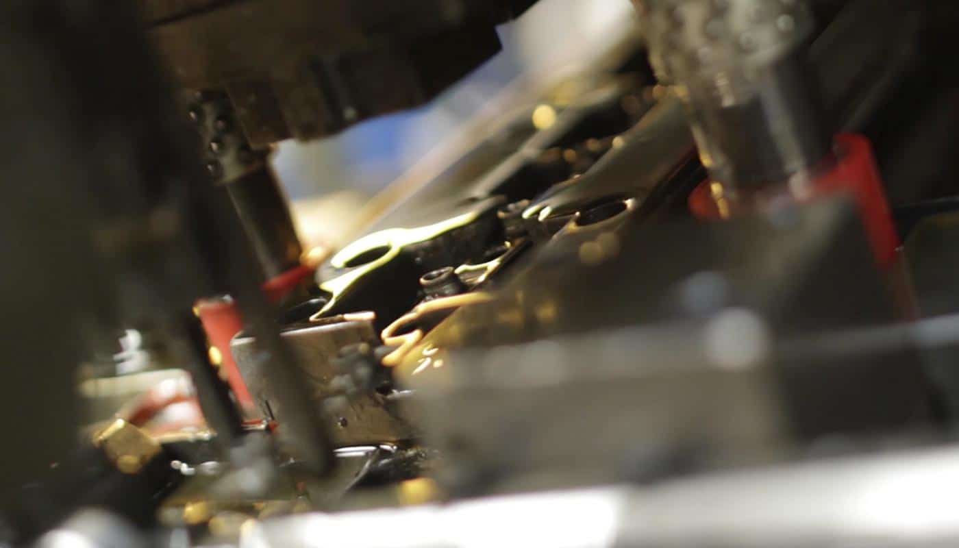 produzione elementi di fissaggio per l'assemblaggio rapido